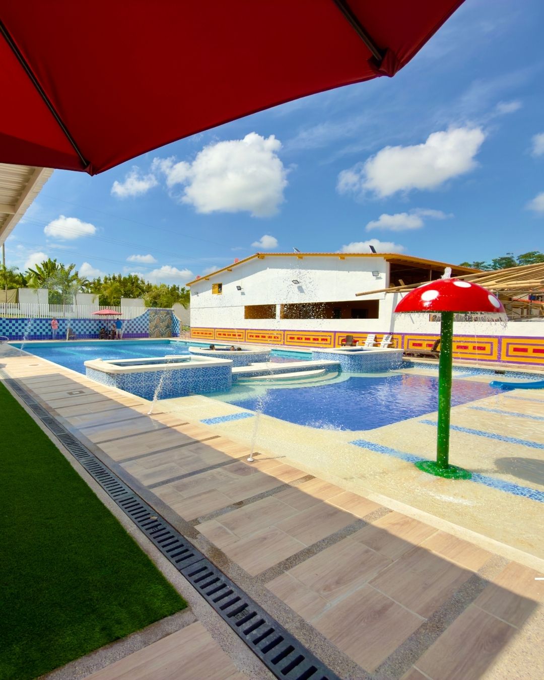 Piscina hotel quindio paraiso