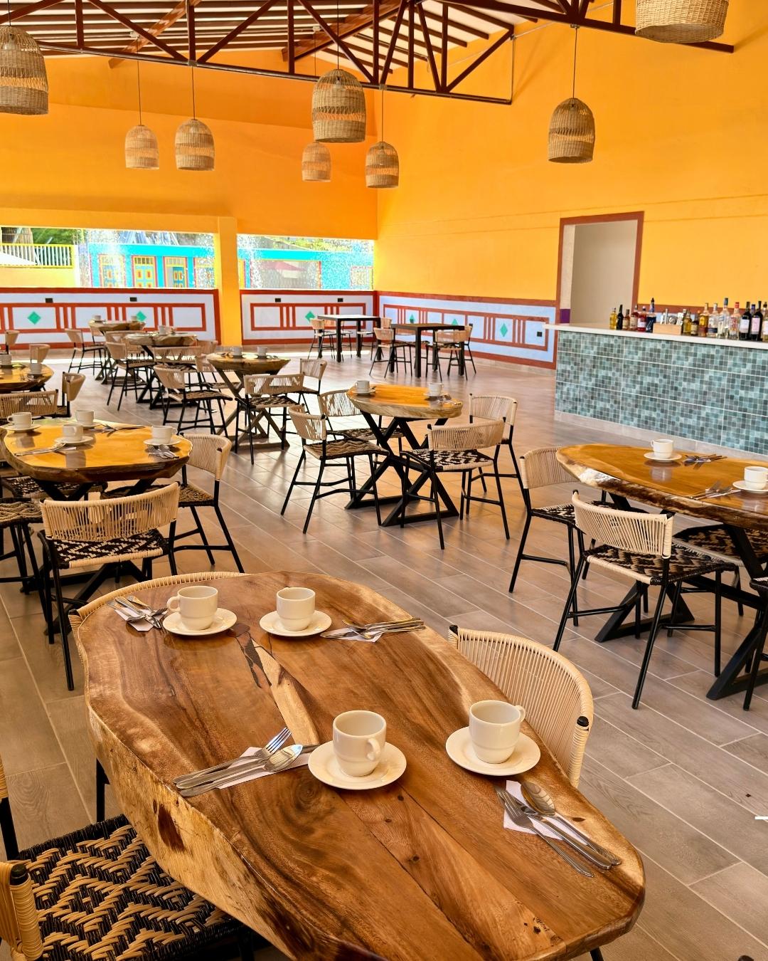 restaurante y bar hotel quindio paraiso
